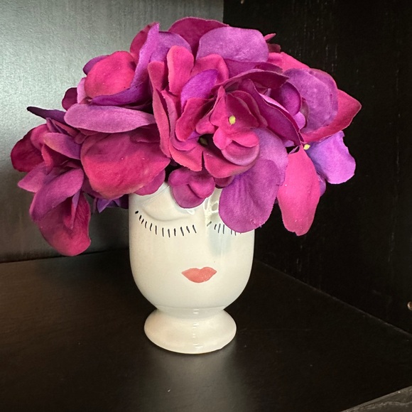 Other - Whimsical Face Vase Vibrant Pink Purple Floral Blooms Decorative Home Accent New